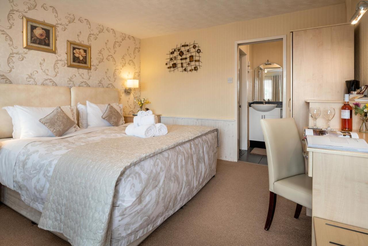 Estuary Lodge Motel B&B Talsarnau ภายนอก รูปภาพ