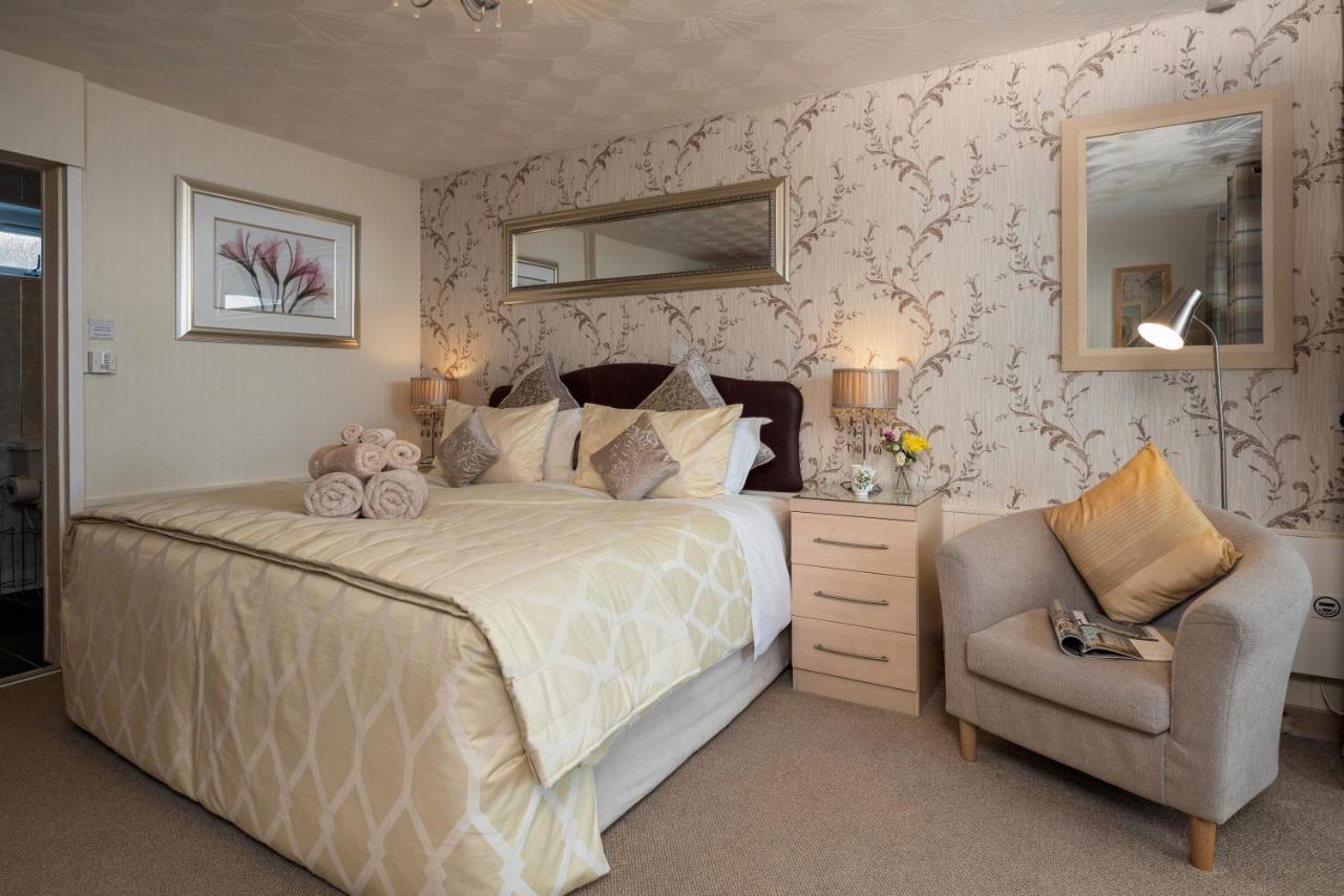 Estuary Lodge Motel B&B Talsarnau ภายนอก รูปภาพ
