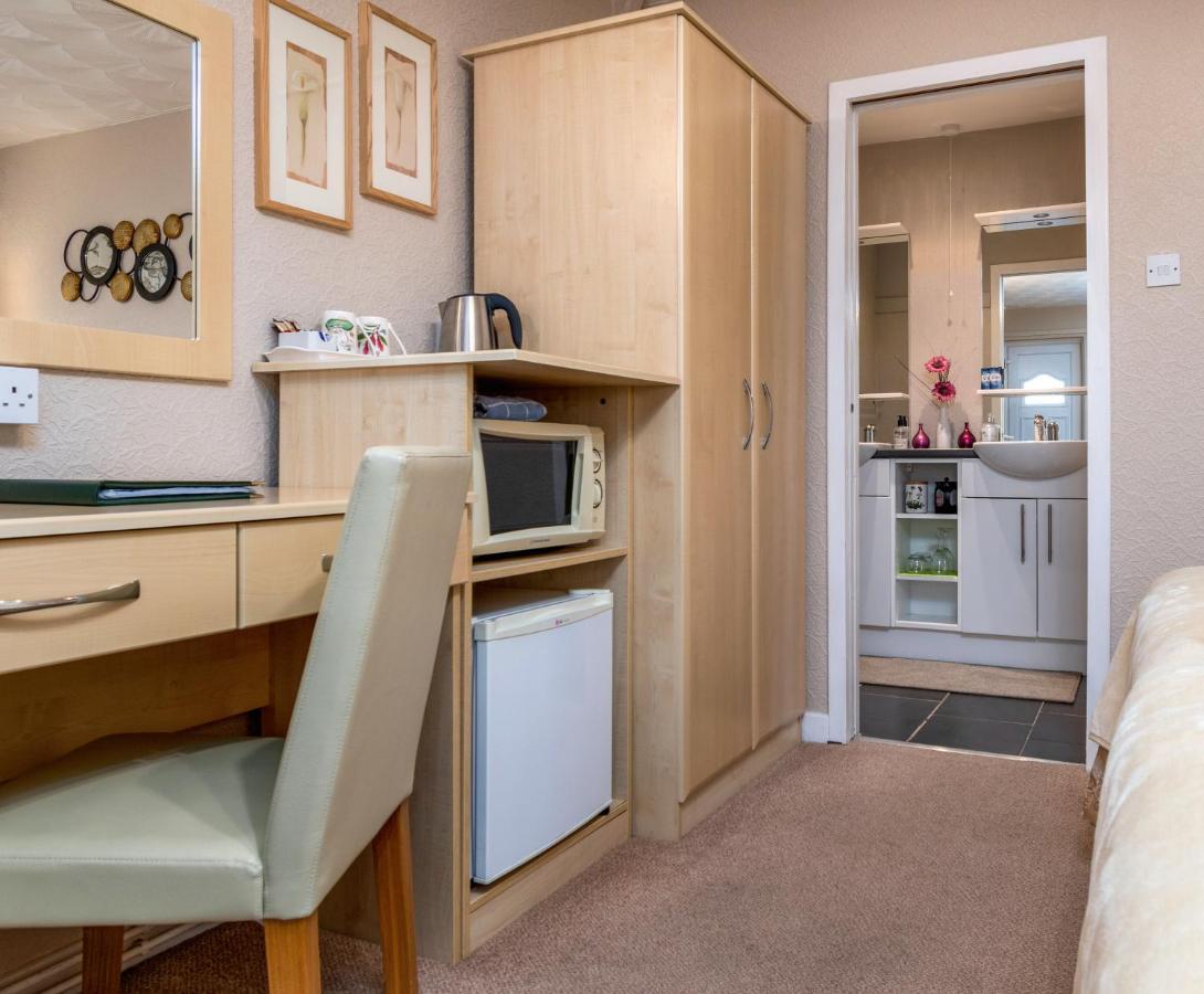 Estuary Lodge Motel B&B Talsarnau ภายนอก รูปภาพ