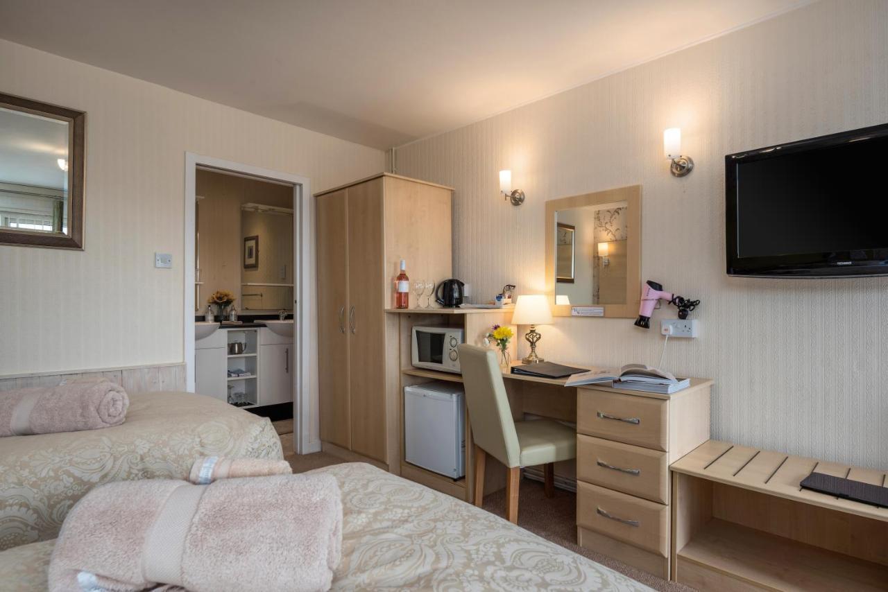 Estuary Lodge Motel B&B Talsarnau ภายนอก รูปภาพ