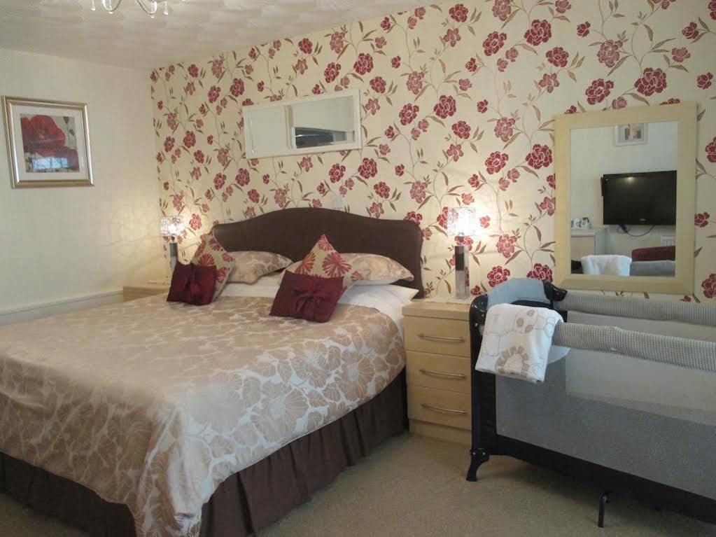 Estuary Lodge Motel B&B Talsarnau ภายนอก รูปภาพ