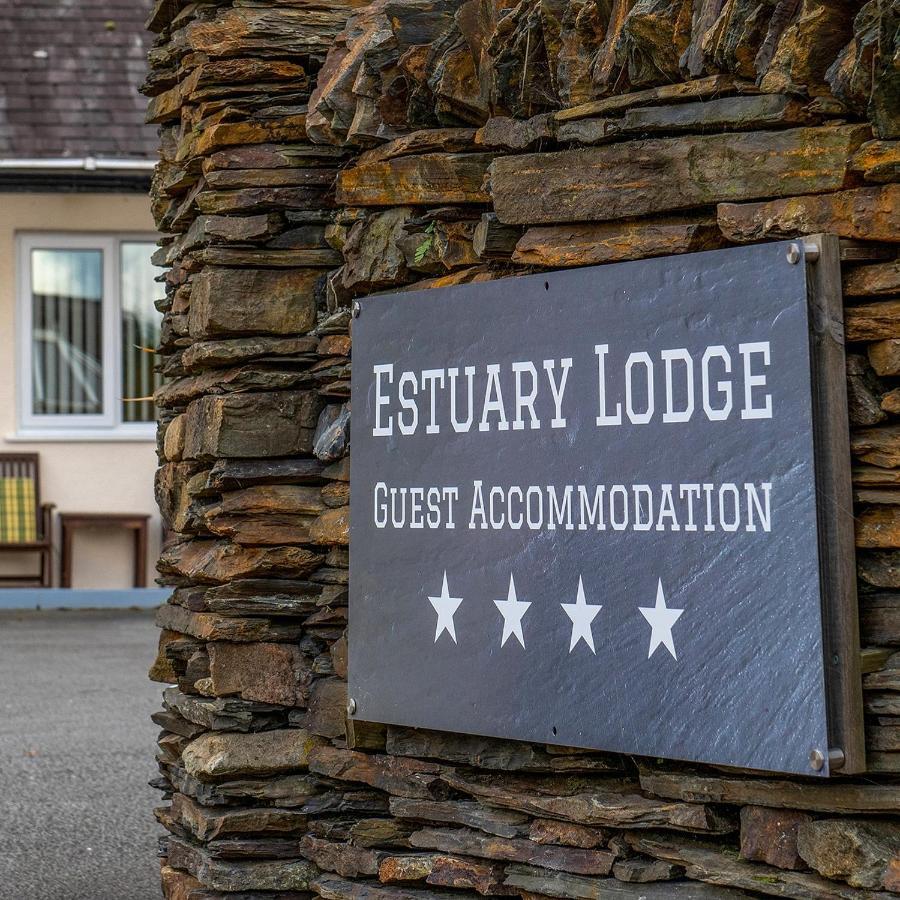 Estuary Lodge Motel B&B Talsarnau ภายนอก รูปภาพ