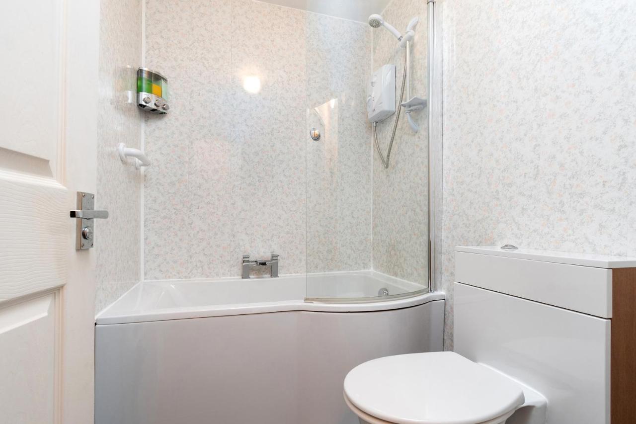 Estuary Lodge Motel B&B Talsarnau ภายนอก รูปภาพ