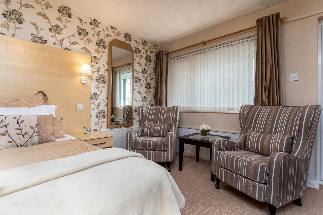 Estuary Lodge Motel B&B Talsarnau ภายนอก รูปภาพ